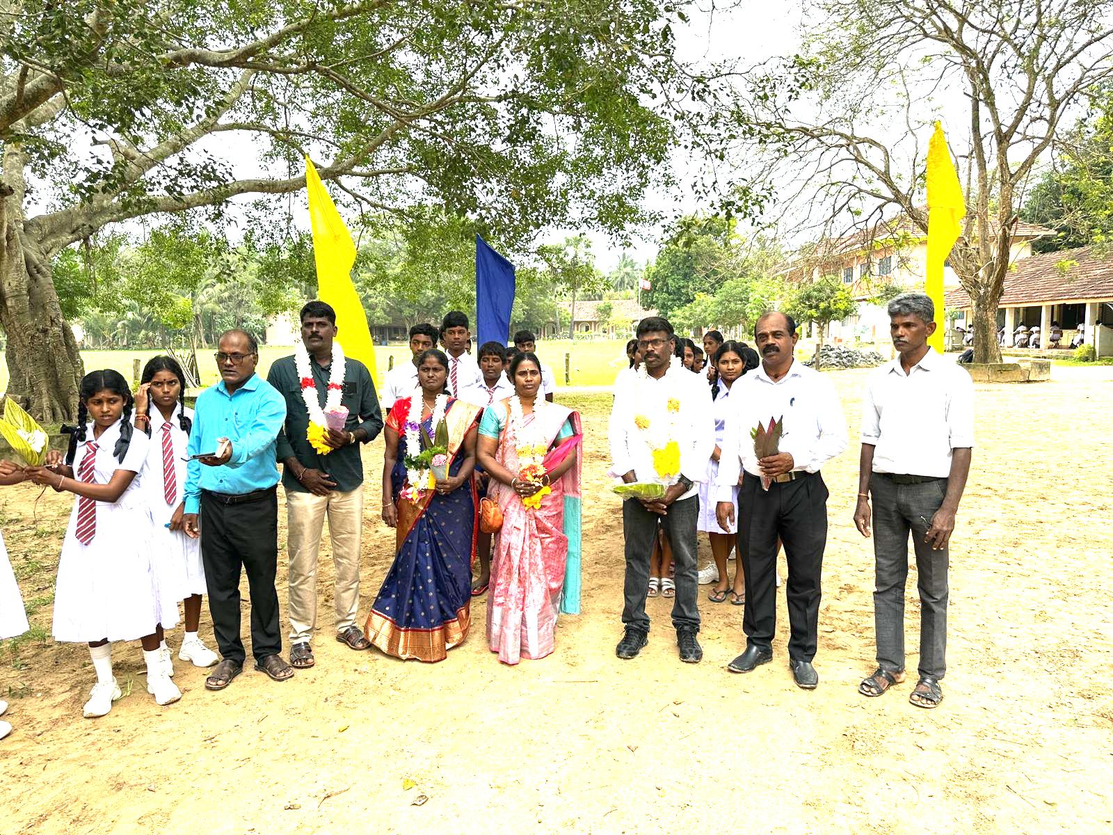 உதவித்தொகை 480,000.00 கிளிநொச்சி கோணாவில் மகாவித்தியாலயத்தில் குடி தண்ணிர் சுத்தம் செய்யும் இயந்திரம் Helping